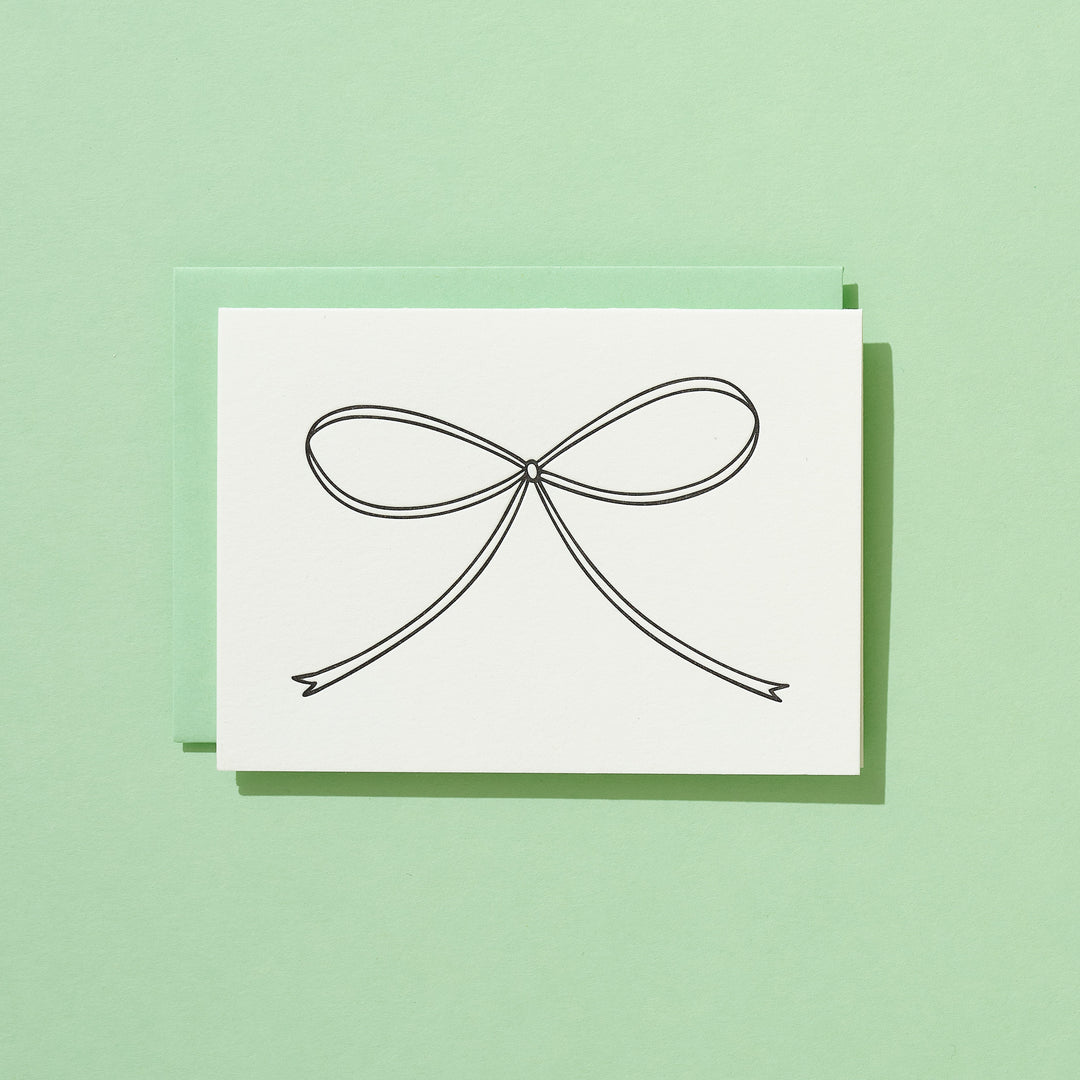 BW Bow Pattern Box Set